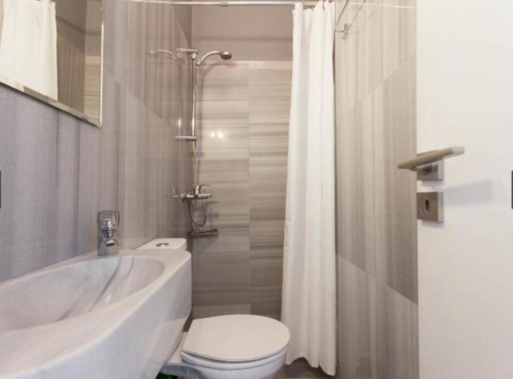 Acropolis Charming Apartment With Large Balcony - Dm17 アテネ エクステリア 写真