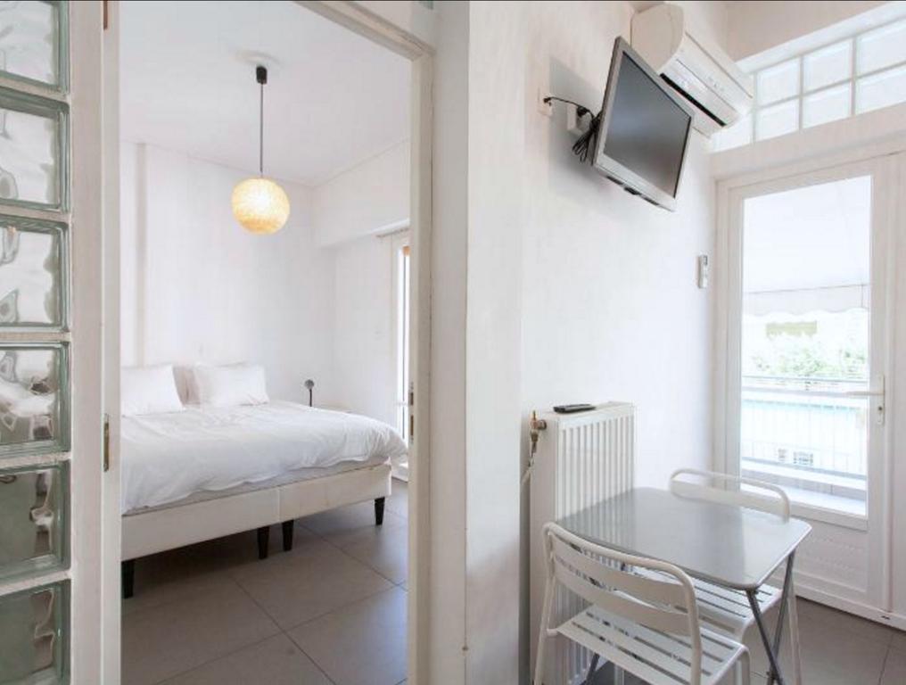 Acropolis Charming Apartment With Large Balcony - Dm17 アテネ エクステリア 写真
